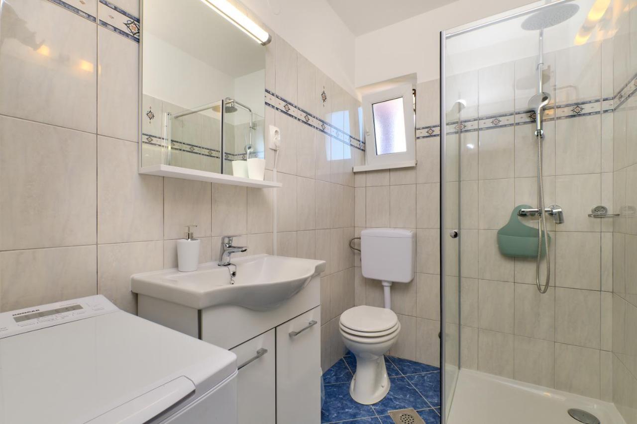 Apartmani Raic Mali Lošinj Eksteriør billede