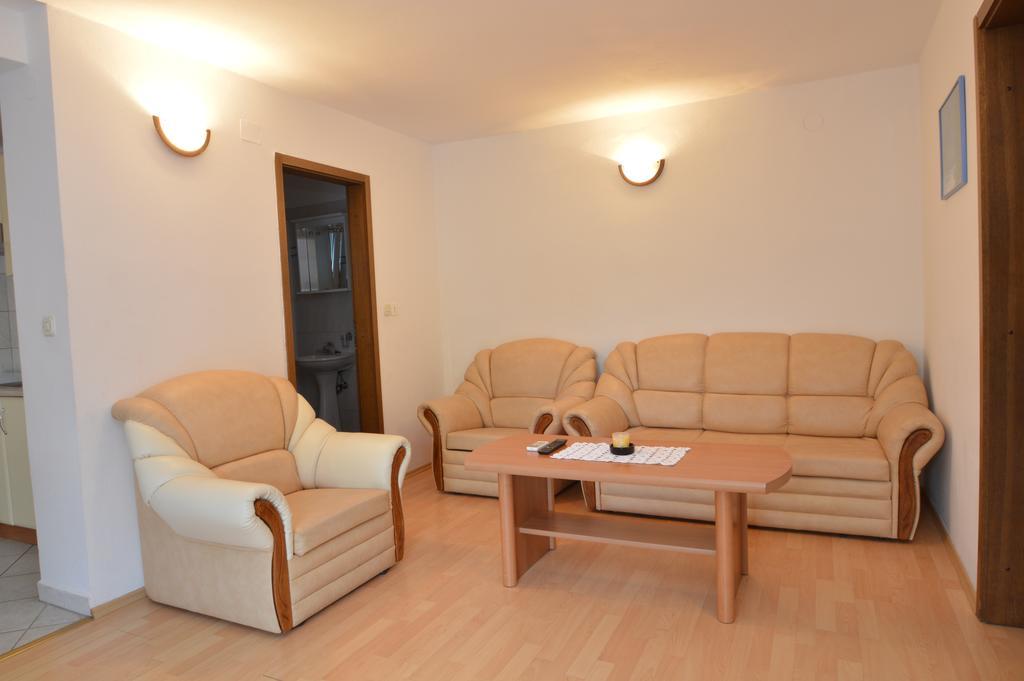 Apartmani Raic Mali Lošinj Eksteriør billede